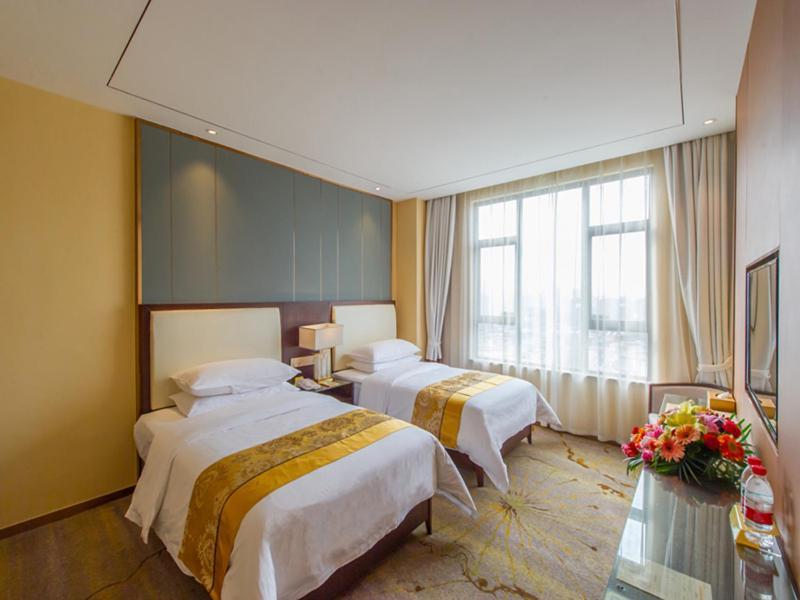 Vienna International Hotel Diecai Wanda High Speed ​​Rail Station Guilin Exteriör bild