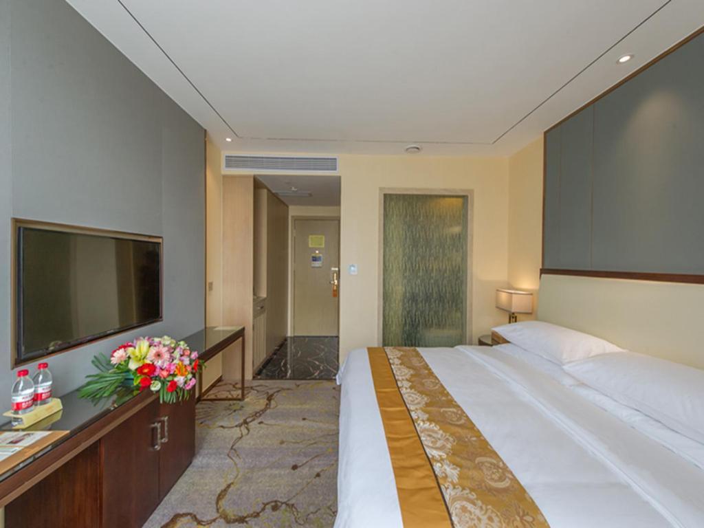 Vienna International Hotel Diecai Wanda High Speed ​​Rail Station Guilin Exteriör bild